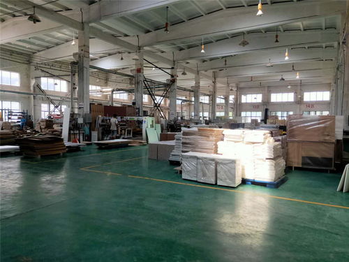 走進(jìn)lr辦公家具,理解現(xiàn)代簡(jiǎn)約風(fēng)格的內(nèi)涵所在